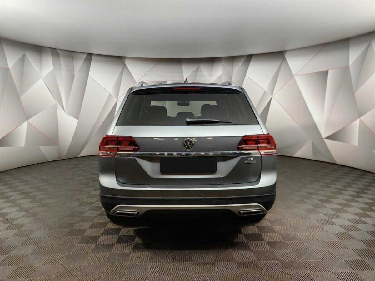 Volkswagen Teramont 2019 года с пробегом. Фото: #7