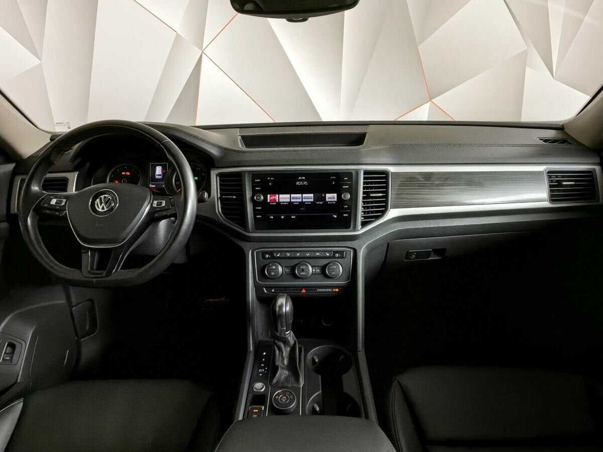 Volkswagen Teramont 2019 года с пробегом. Фото: #9
