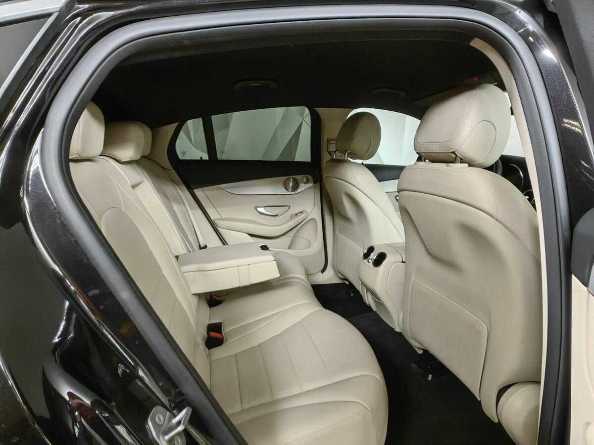 Mercedes-Benz GLC Coupe 2020 года с пробегом. Фото: #11