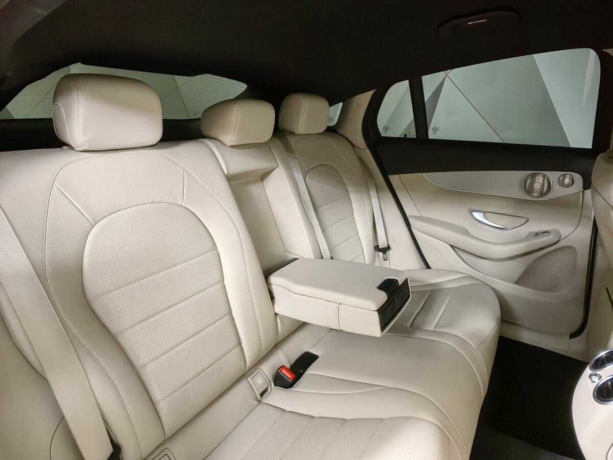 Mercedes-Benz GLC Coupe 2020 года с пробегом. Фото: #12