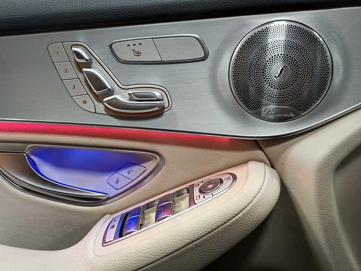 Mercedes-Benz GLC Coupe 2020 года с пробегом. Фото: #16