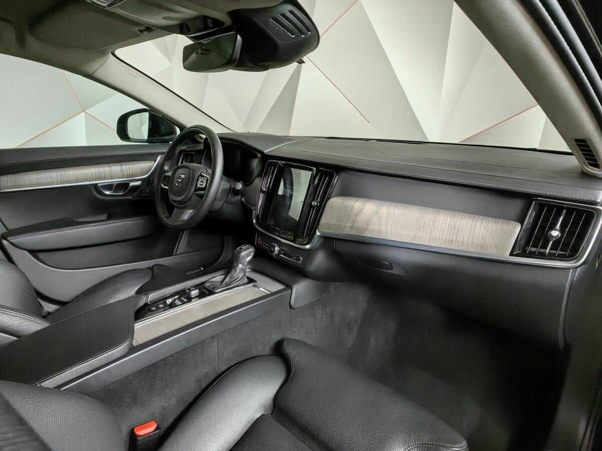Volvo S90 2021 года с пробегом. Фото: #8