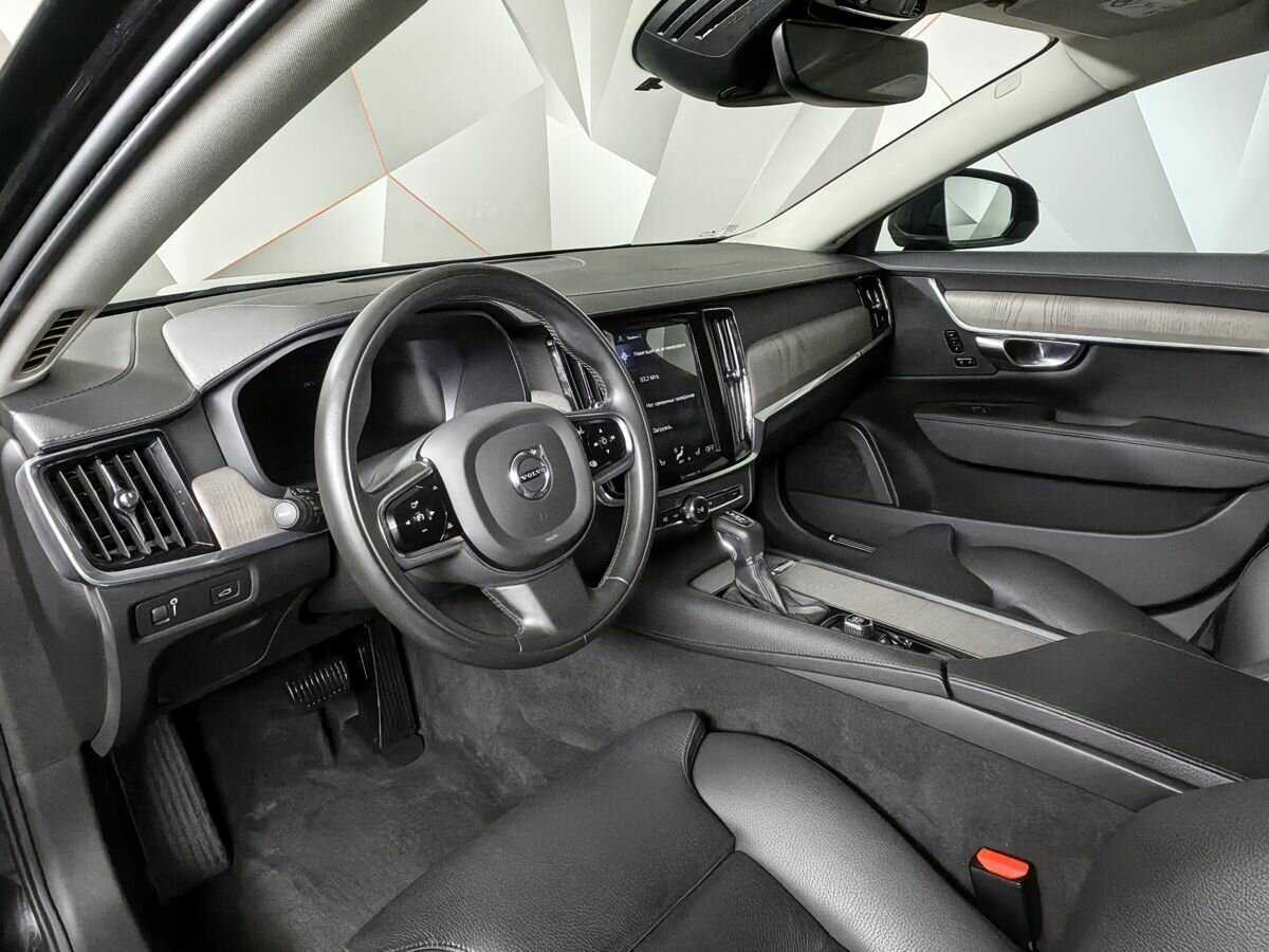 Volvo S90 2021 года с пробегом. Фото: #13