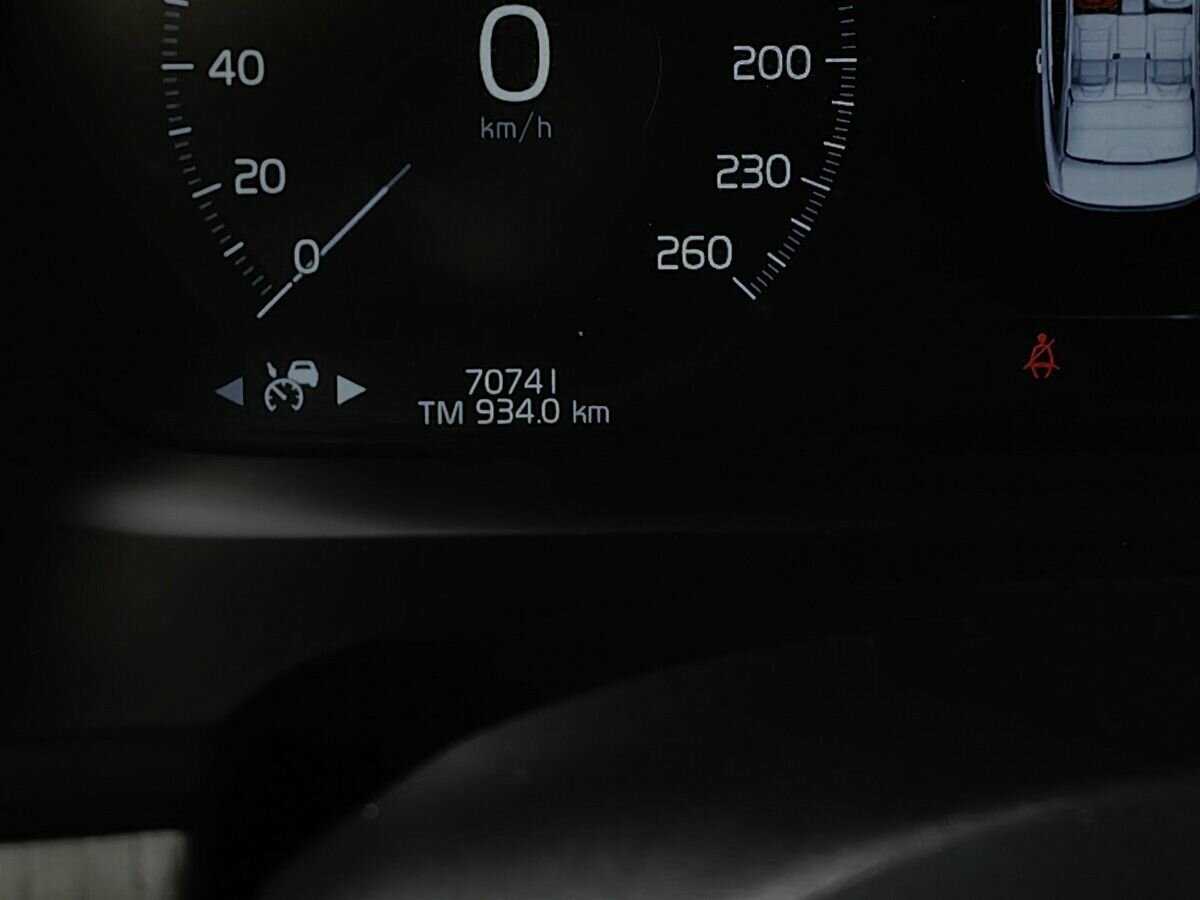 Volvo S90 2021 года с пробегом. Фото: #16