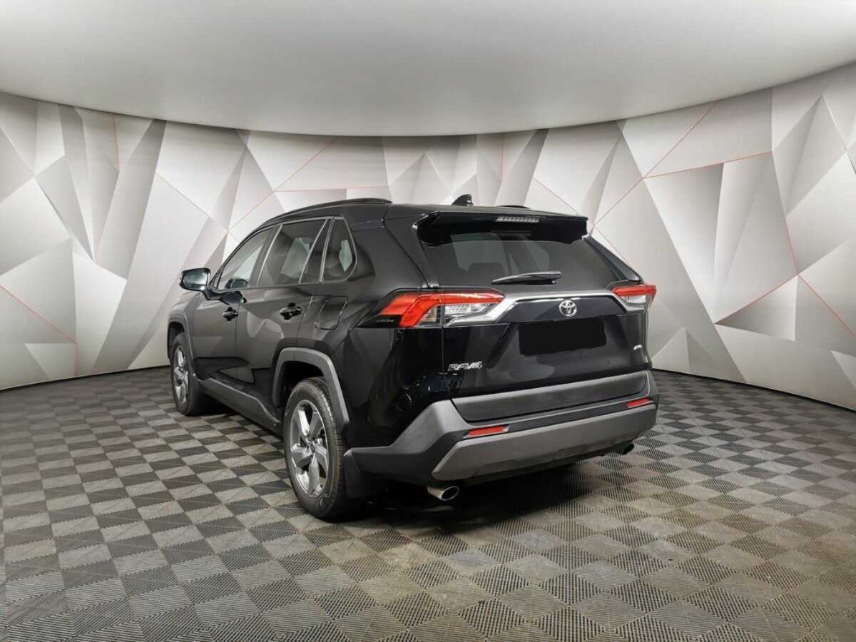 Toyota RAV4 2021 года с пробегом. Фото: #3