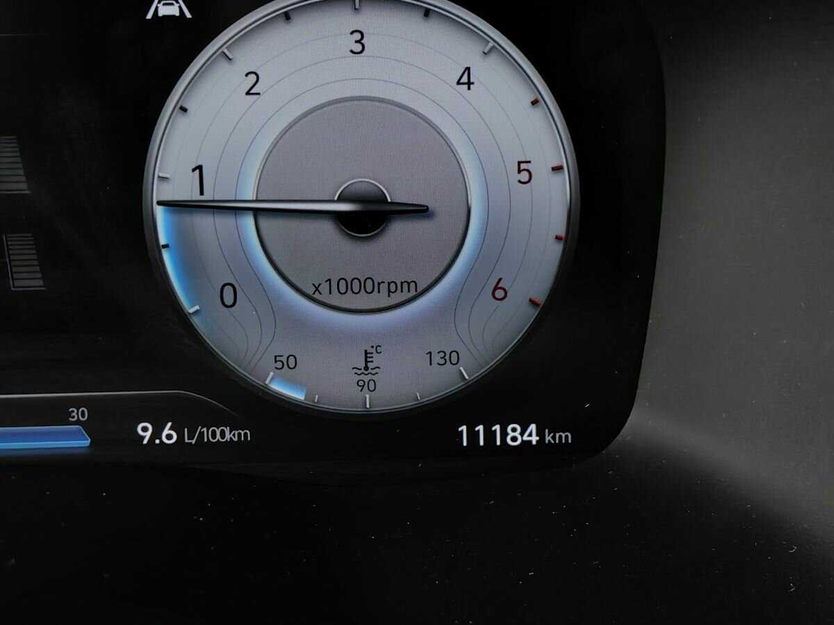 Hyundai Santa Fe 2022 года с пробегом. Фото: #16