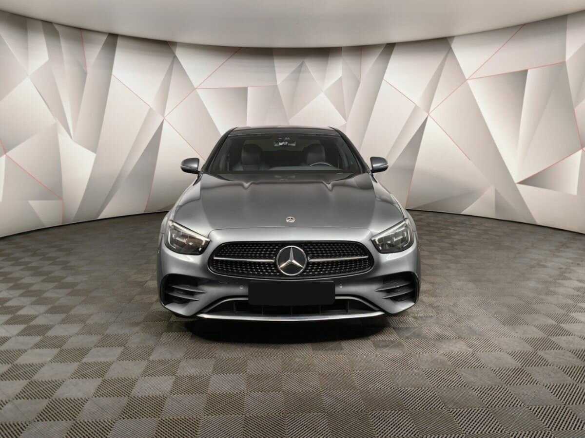 Mercedes-Benz E-Класс 2021 года с пробегом. Фото: #6