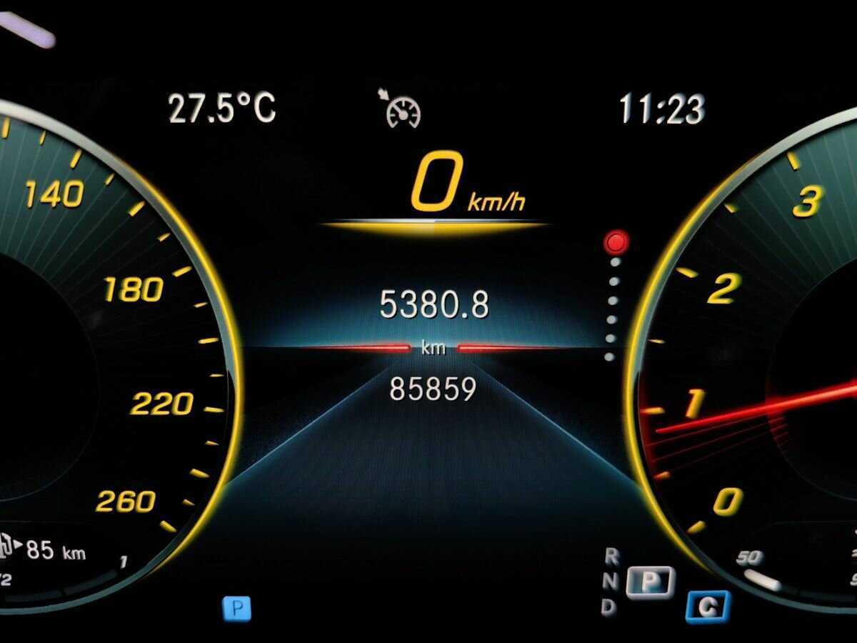 Mercedes-Benz E-Класс 2021 года с пробегом. Фото: #16