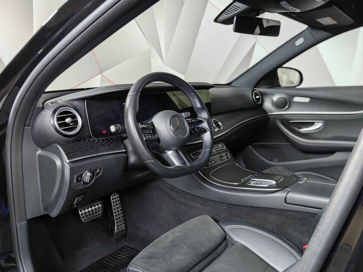 Mercedes-Benz E-Класс 2020 года с пробегом. Фото: #13