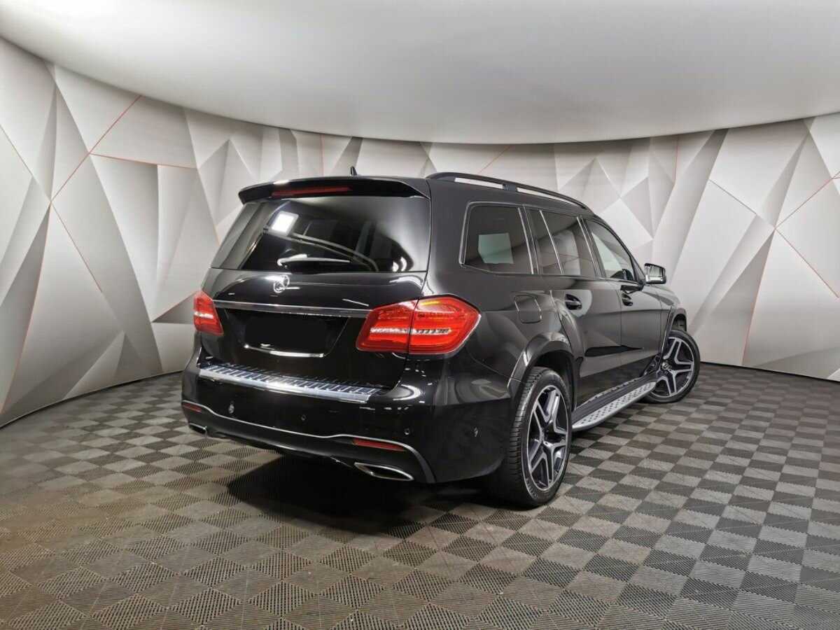 Mercedes-Benz GLS 2018 года с пробегом. Фото: #1