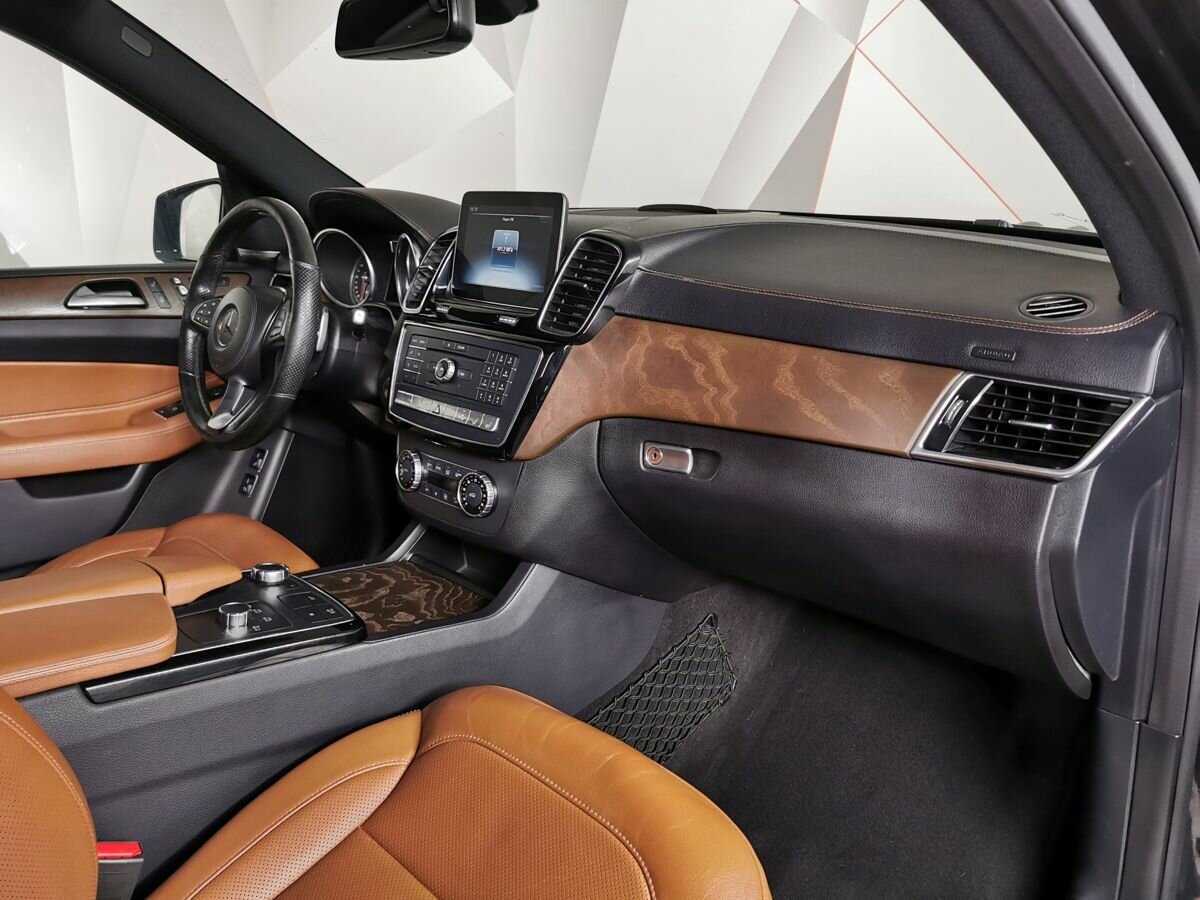 Mercedes-Benz GLS 2018 года с пробегом. Фото: #8