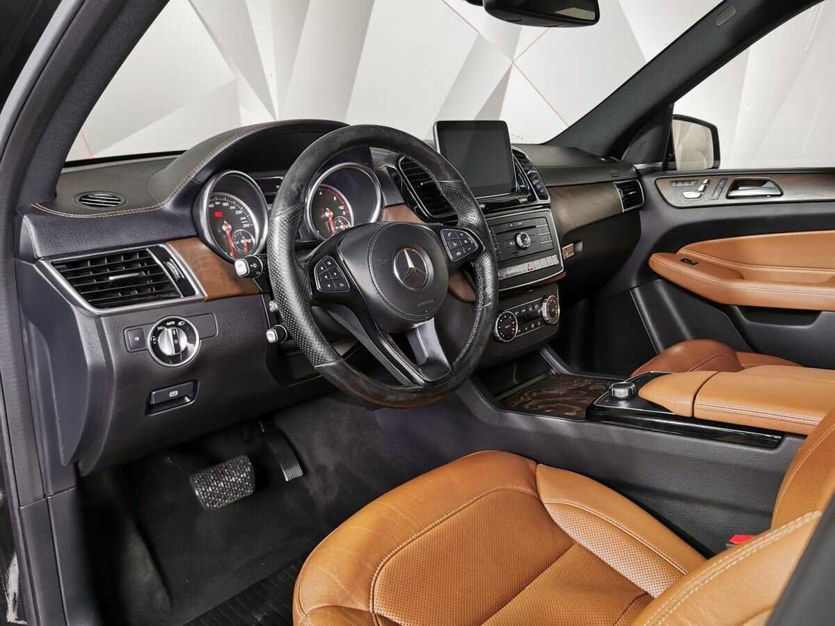 Mercedes-Benz GLS 2018 года с пробегом. Фото: #13