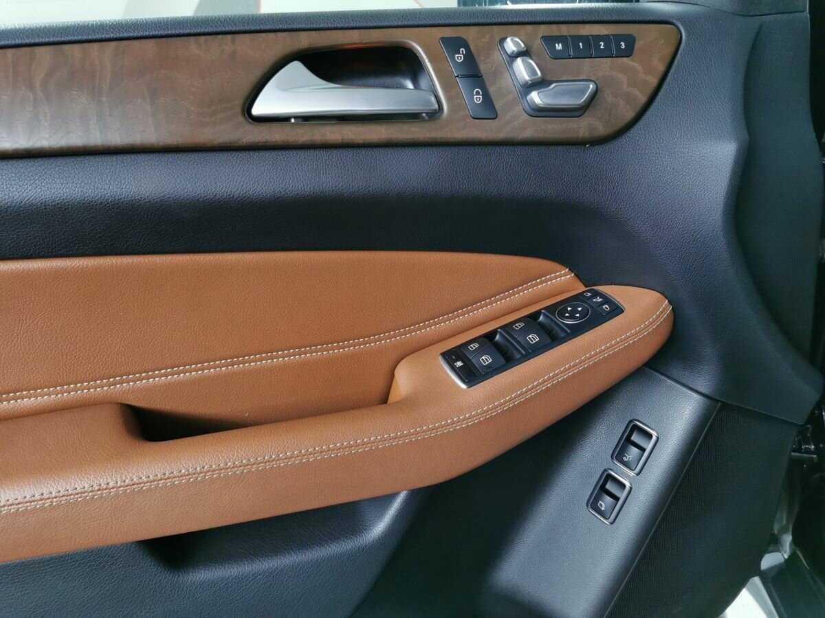 Mercedes-Benz GLS 2018 года с пробегом. Фото: #17