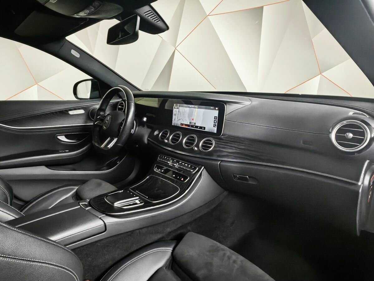 Mercedes-Benz E-Класс 2020 года с пробегом. Фото: #8