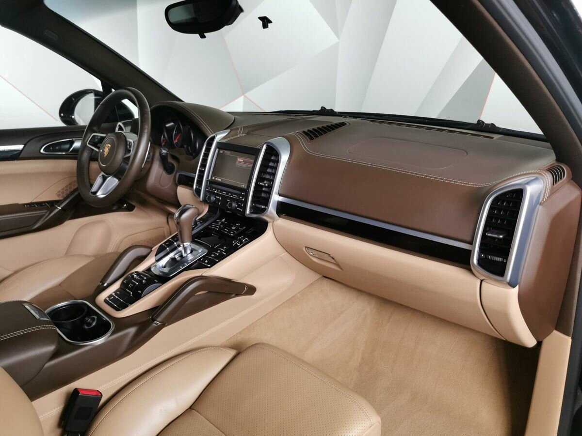 Porsche Cayenne 2015 года с пробегом. Фото: #8