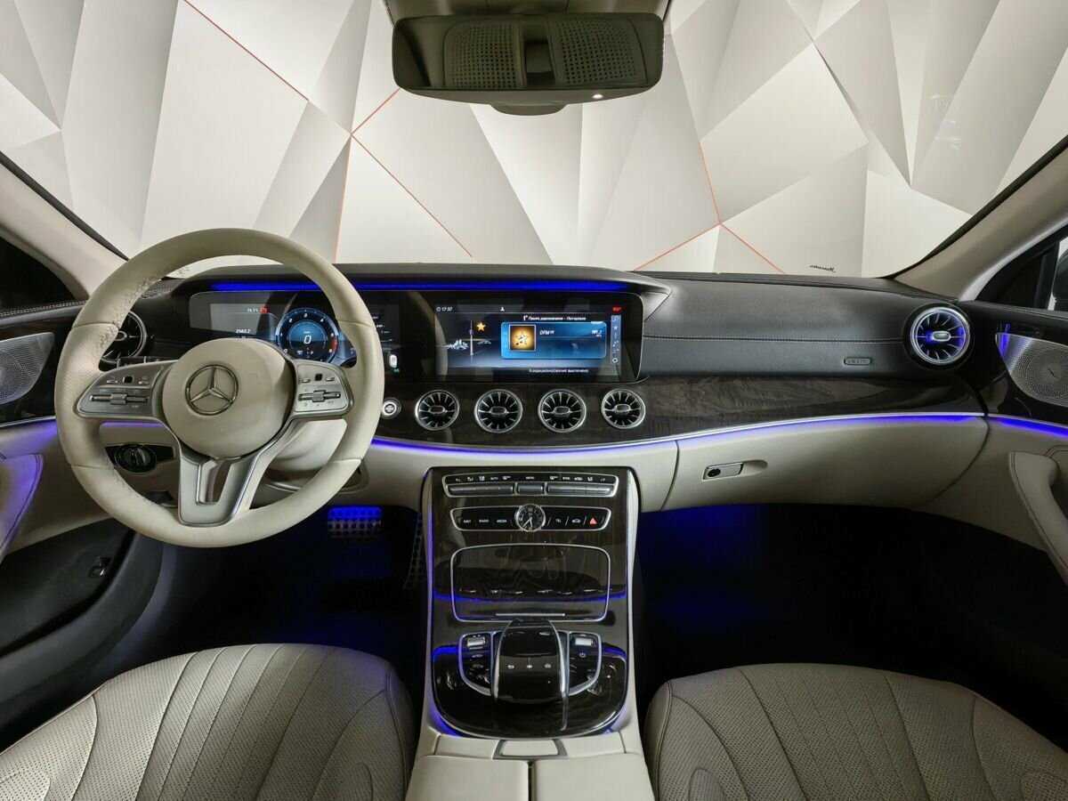 Mercedes-Benz CLS 2018 года с пробегом. Фото: #9