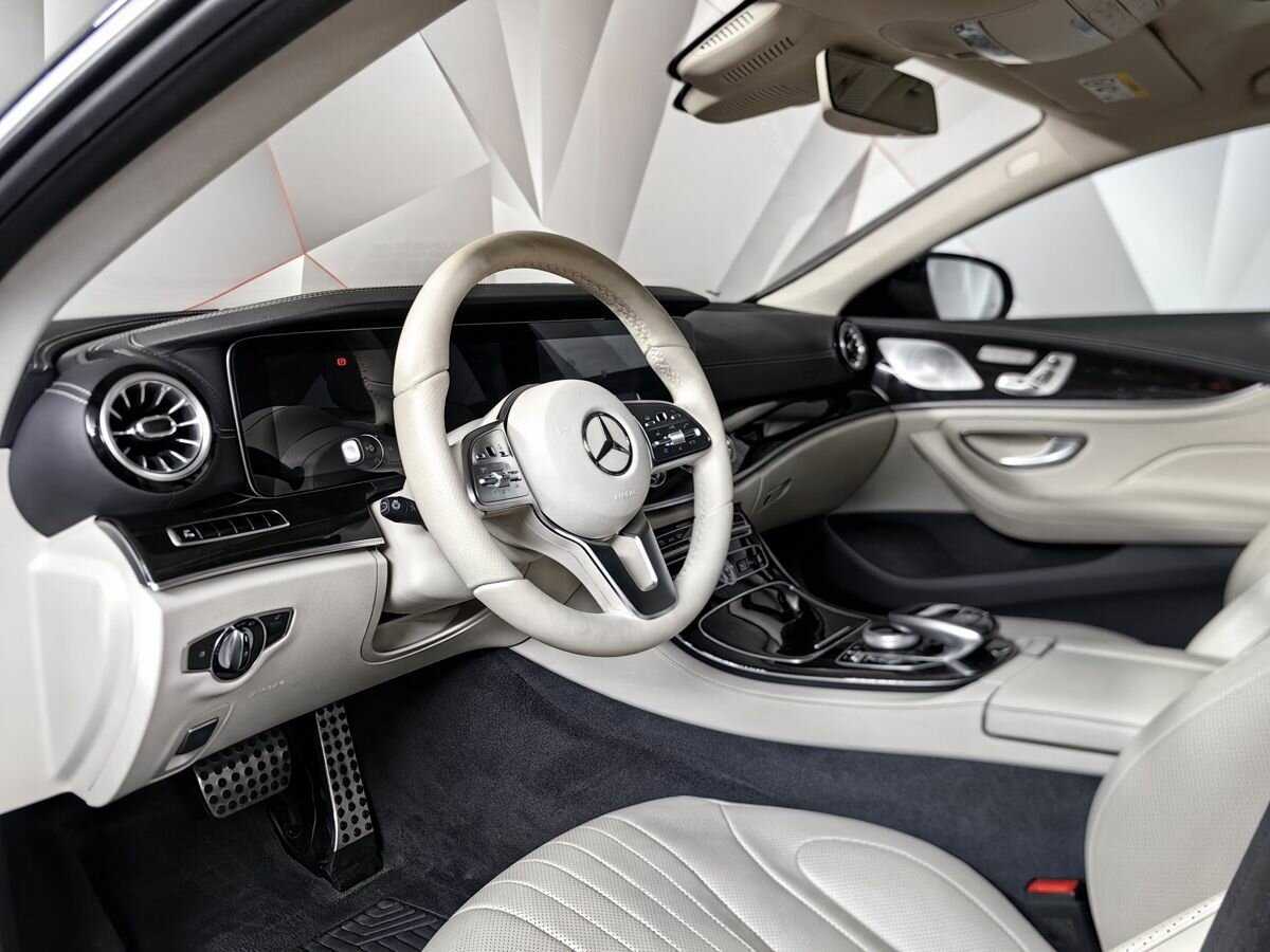 Mercedes-Benz CLS 2018 года с пробегом. Фото: #13