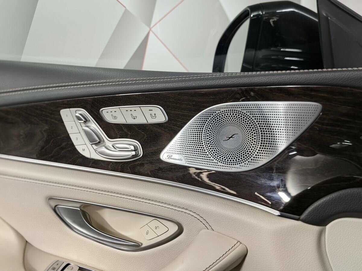 Mercedes-Benz CLS 2018 года с пробегом. Фото: #18