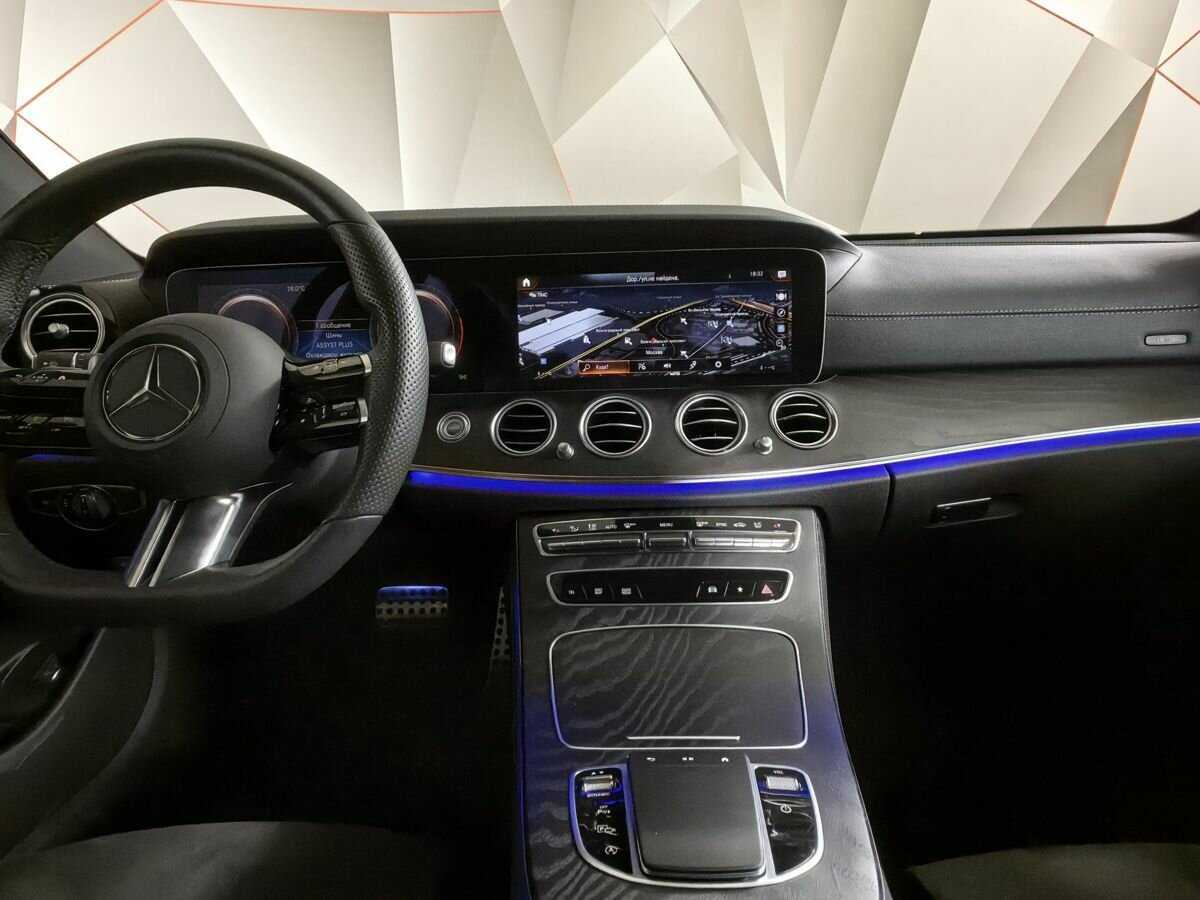 Mercedes-Benz E-Класс 2022 года с пробегом. Фото: #10