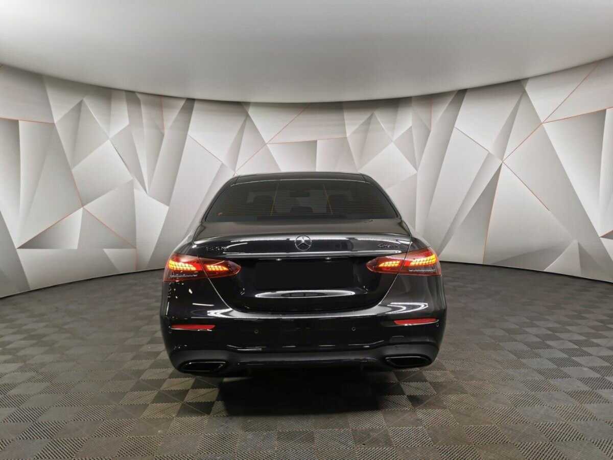 Mercedes-Benz E-Класс 2020 года с пробегом. Фото: #6