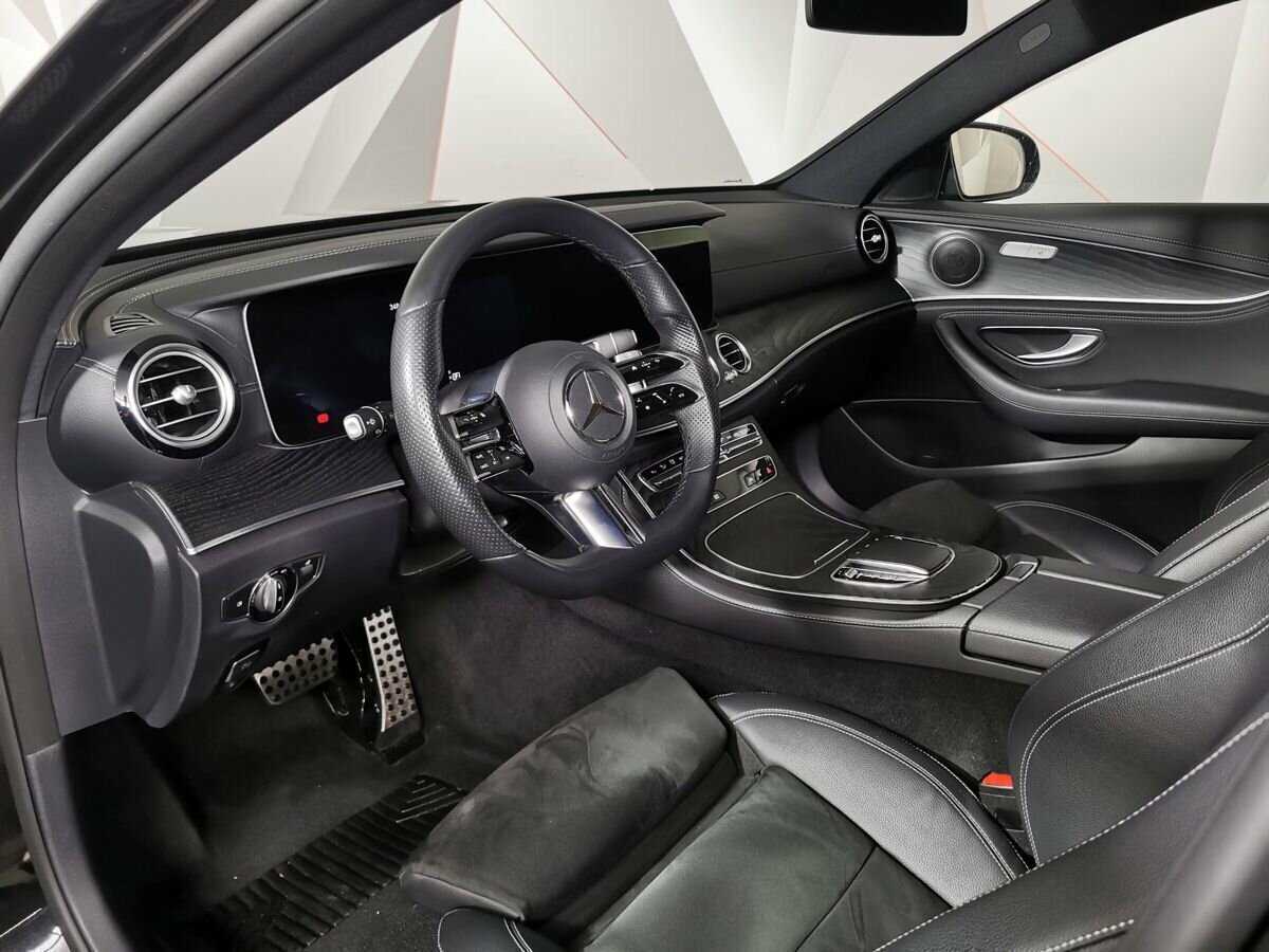 Mercedes-Benz E-Класс 2020 года с пробегом. Фото: #12