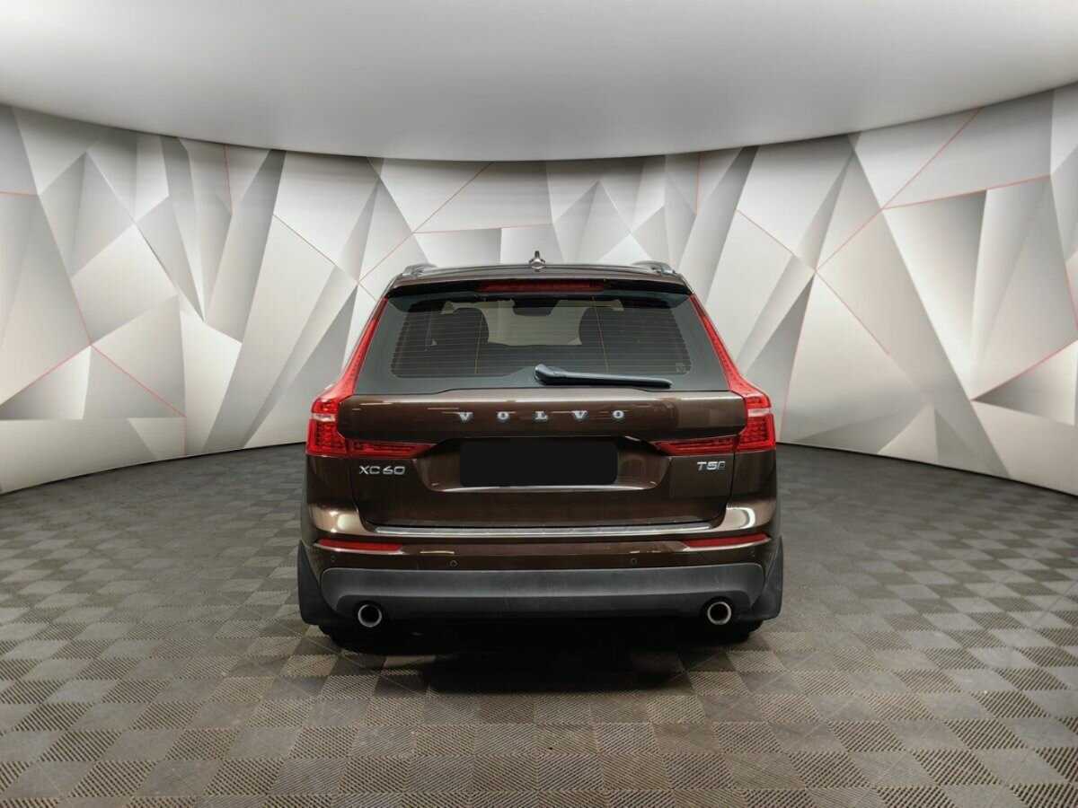 Volvo XC60 2021 года с пробегом. Фото: #7