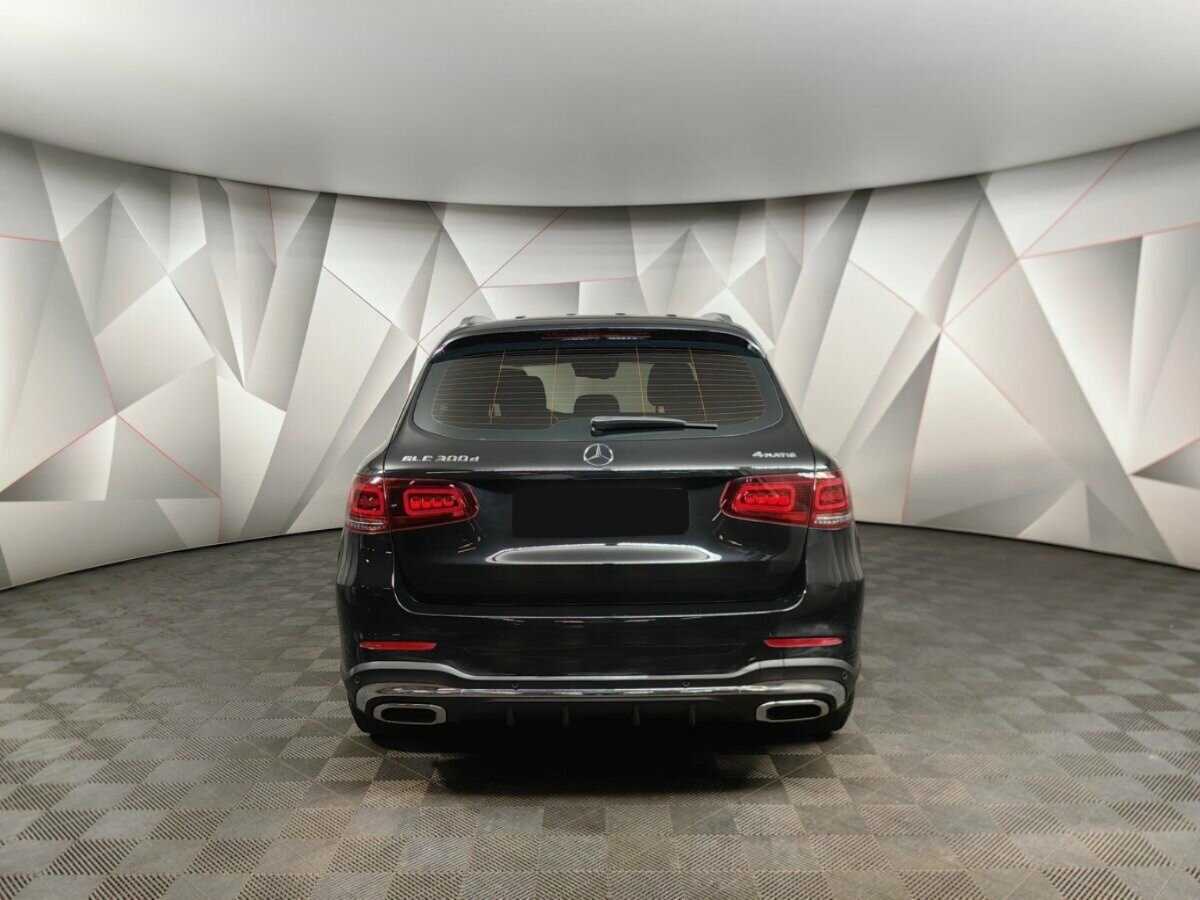 Mercedes-Benz GLC 2021 года с пробегом. Фото: #7