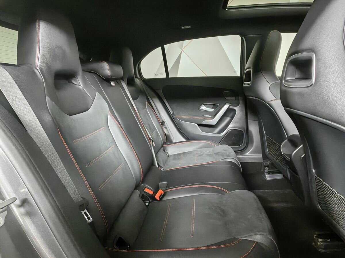 Mercedes-Benz A-Класс 2019 года с пробегом. Фото: #11