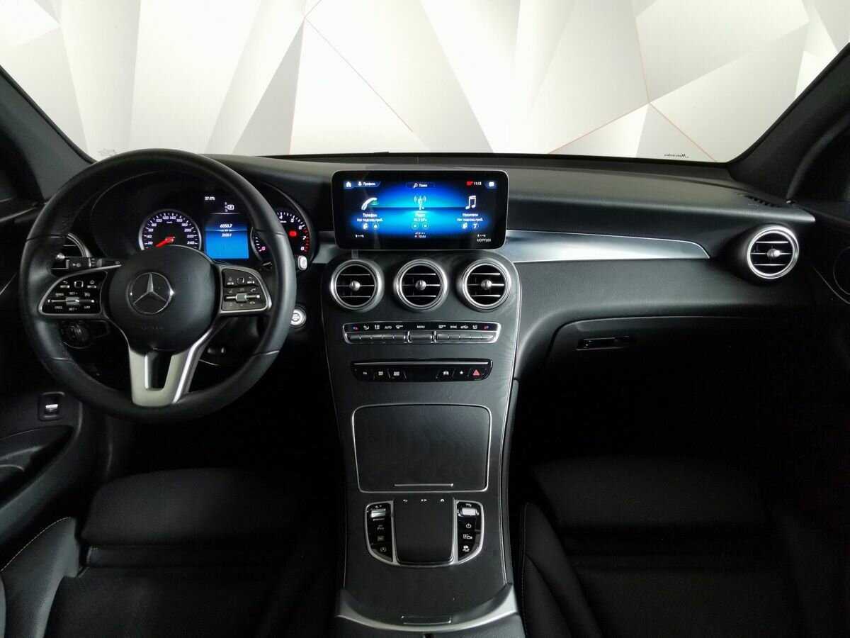 Mercedes-Benz GLC 2020 года с пробегом. Фото: #9