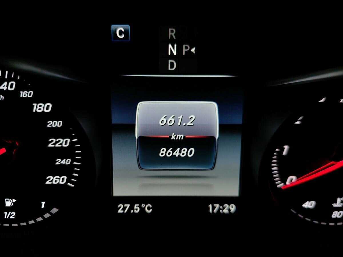 Mercedes-Benz C-Класс 2015 года с пробегом. Фото: #16