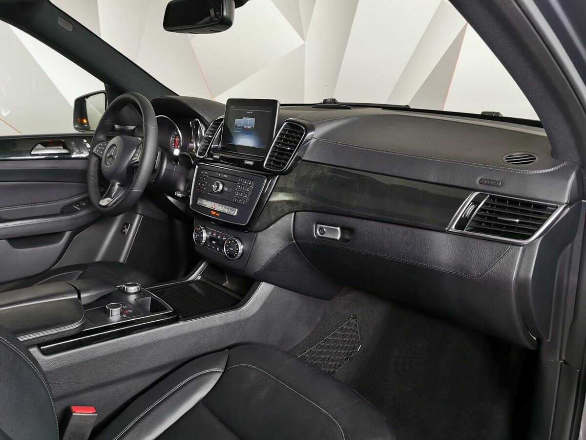 Mercedes-Benz GLE 2018 года с пробегом. Фото: #8