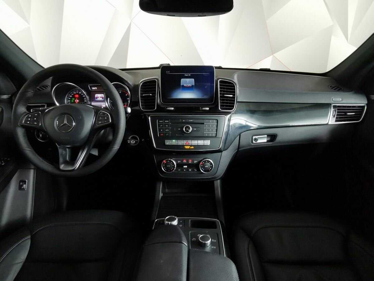 Mercedes-Benz GLE 2018 года с пробегом. Фото: #9