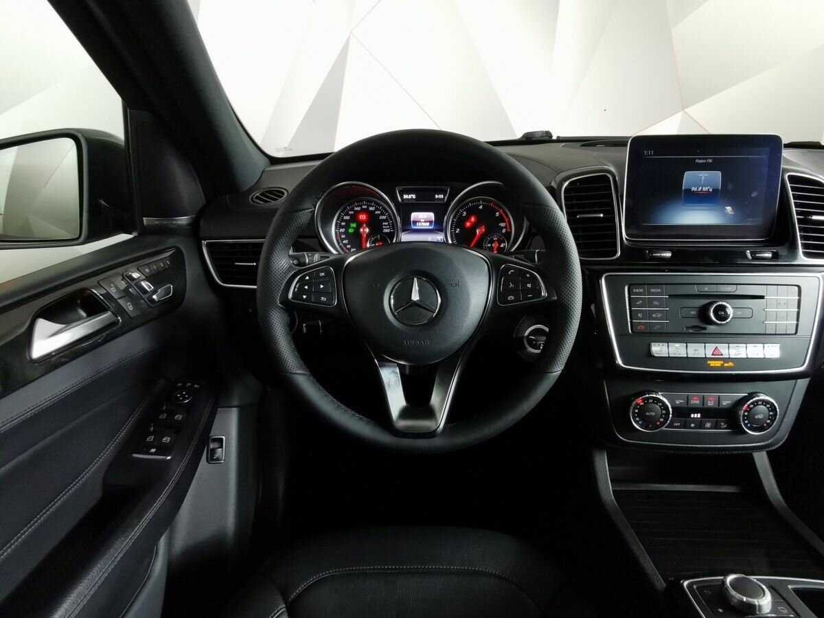 Mercedes-Benz GLE 2018 года с пробегом. Фото: #14