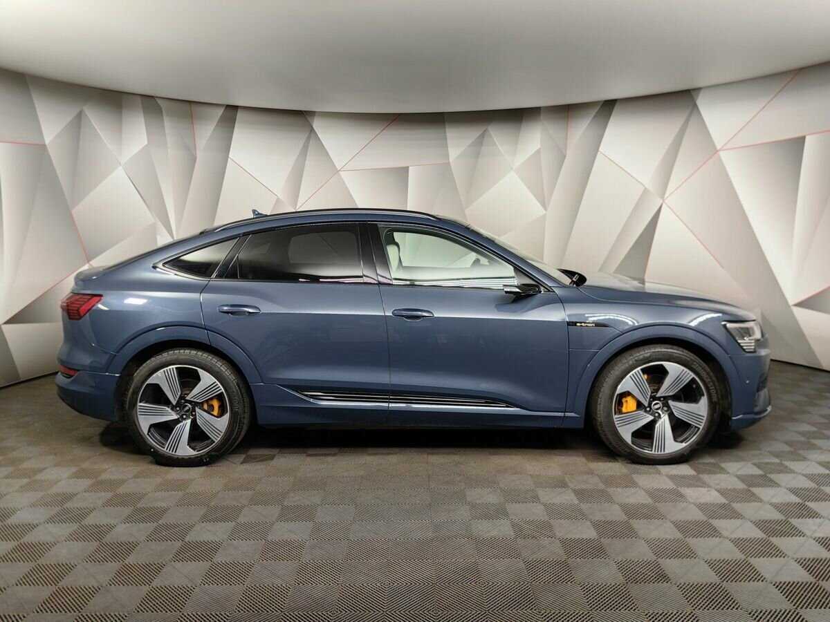 Audi e-tron Sportback 2021 года с пробегом. Фото: #5