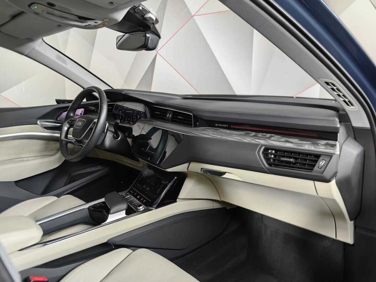 Audi e-tron Sportback 2021 года с пробегом. Фото: #8