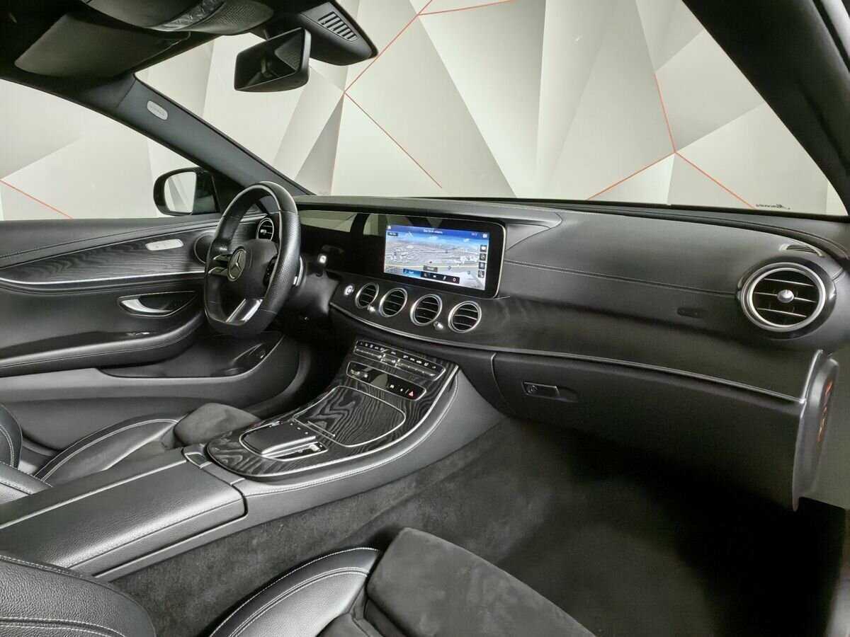 Mercedes-Benz E-Класс 2020 года с пробегом. Фото: #8