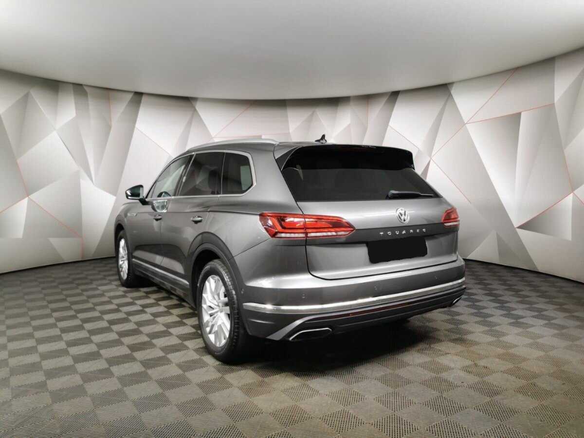 Volkswagen Touareg 2019 года с пробегом. Фото: #3