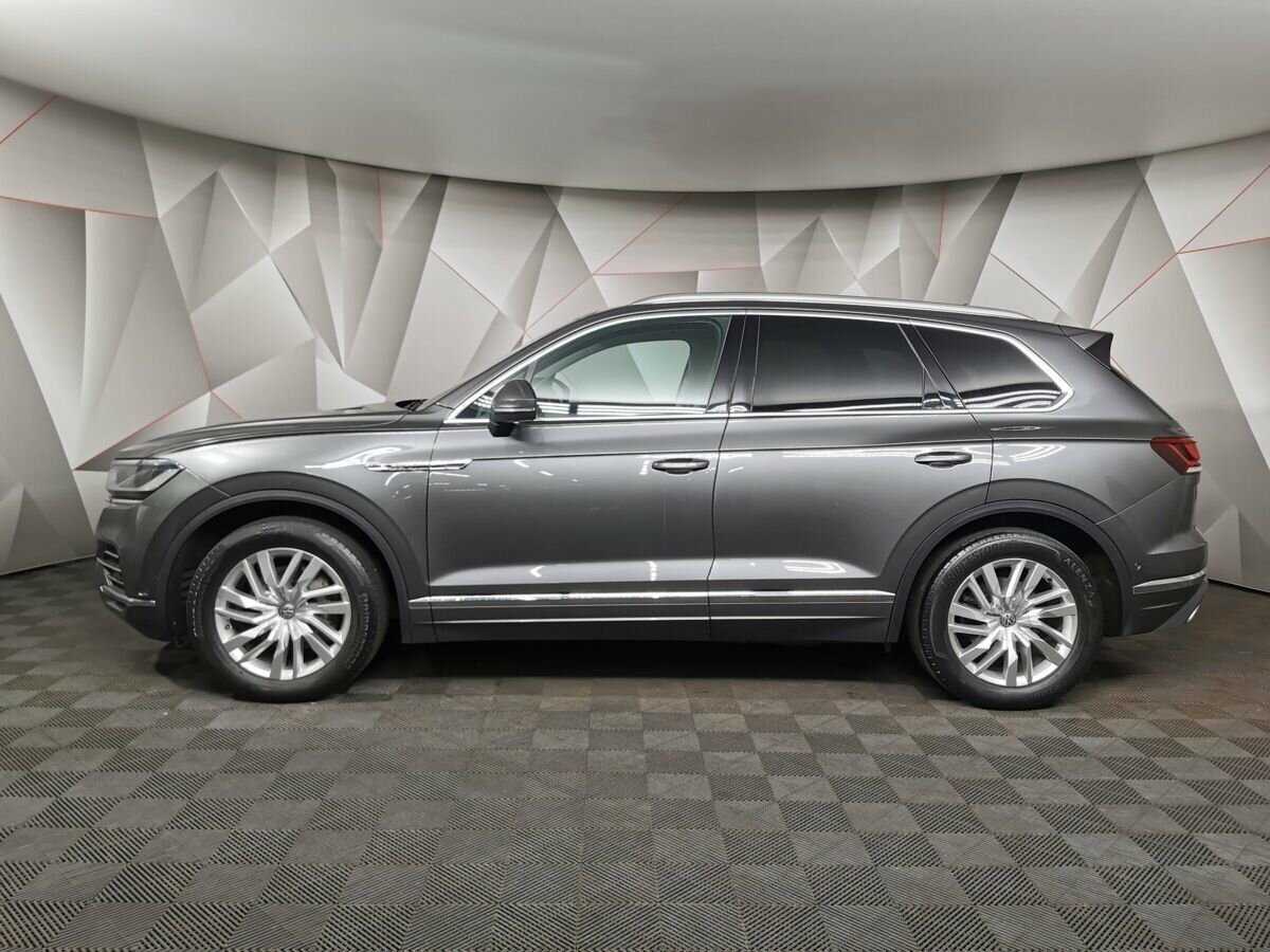 Volkswagen Touareg 2019 года с пробегом. Фото: #4