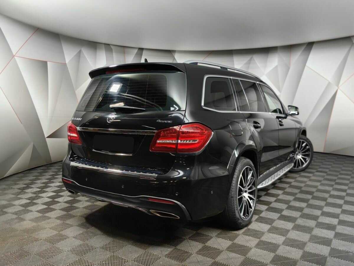 Mercedes-Benz GLS 2016 года с пробегом. Фото: #1