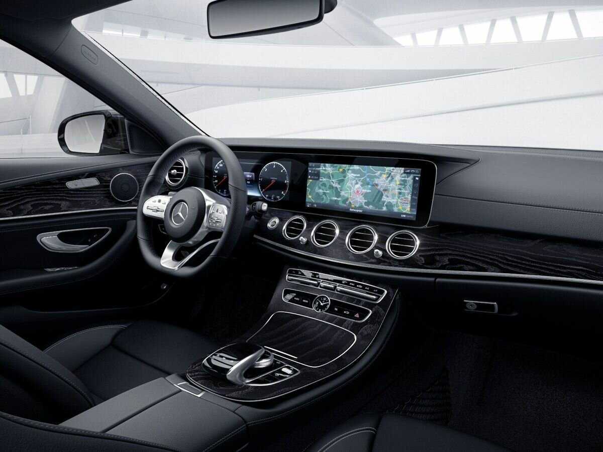 Mercedes-Benz E-Класс 2019 года с пробегом. Фото: #9