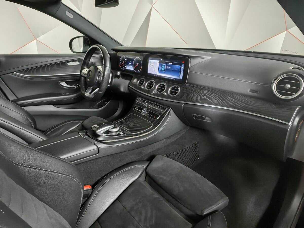 Mercedes-Benz E-Класс 2019 года с пробегом. Фото: #10
