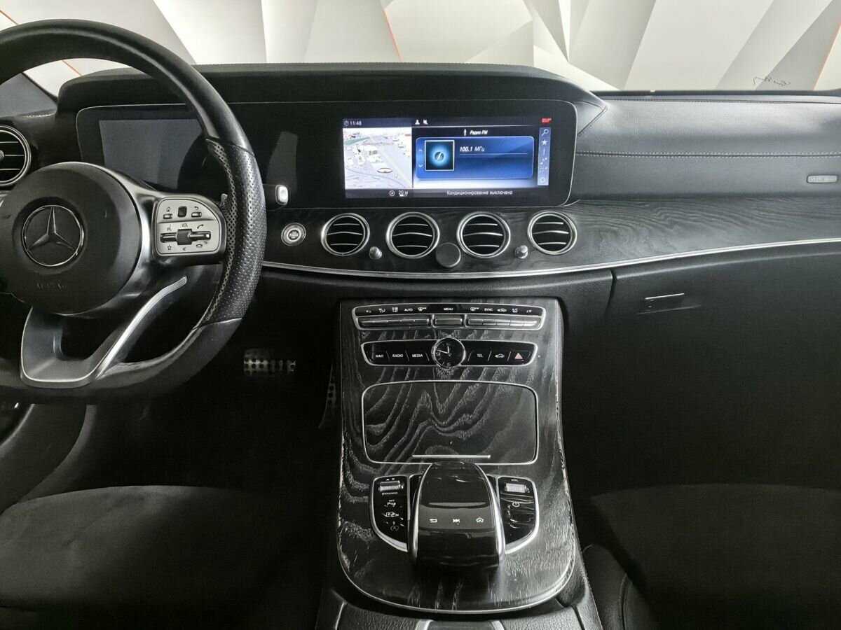 Mercedes-Benz E-Класс 2019 года с пробегом. Фото: #12