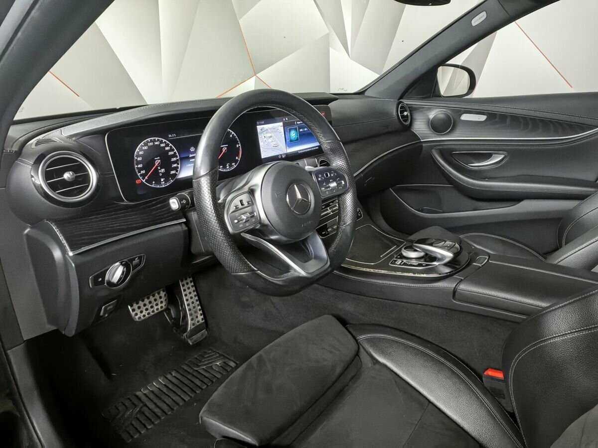 Mercedes-Benz E-Класс 2019 года с пробегом. Фото: #13