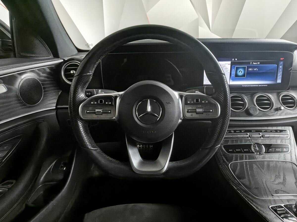 Mercedes-Benz E-Класс 2019 года с пробегом. Фото: #14