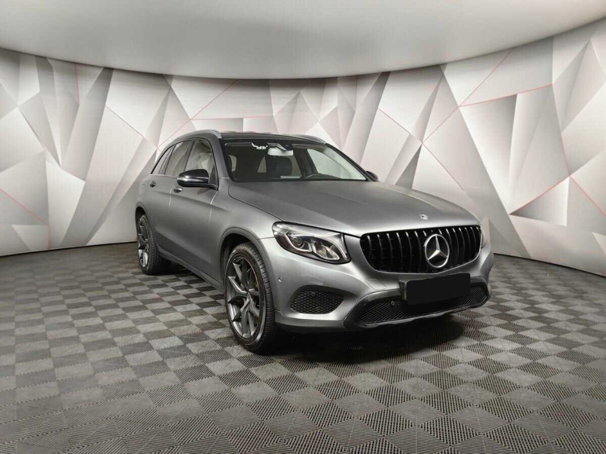 Mercedes-Benz GLC 2018 года с пробегом. Фото: #2