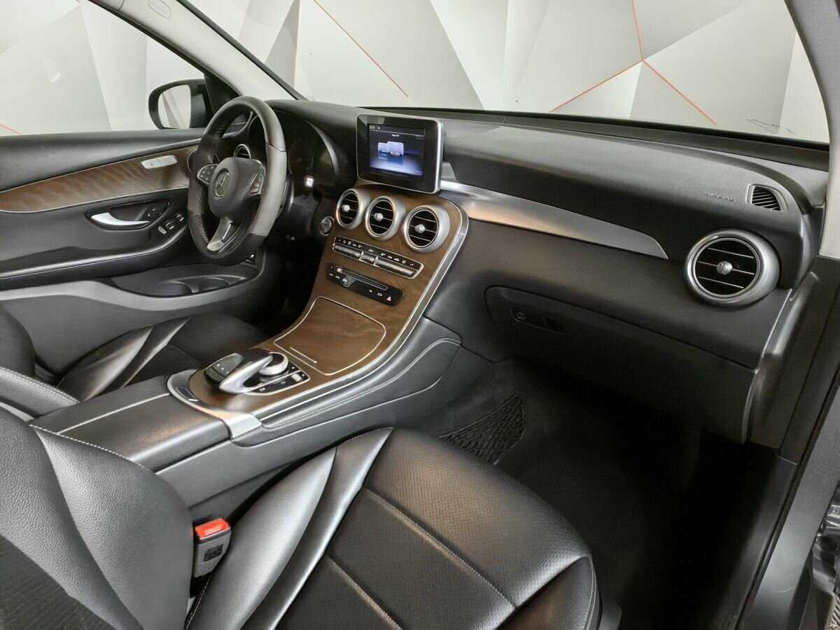 Mercedes-Benz GLC 2018 года с пробегом. Фото: #8