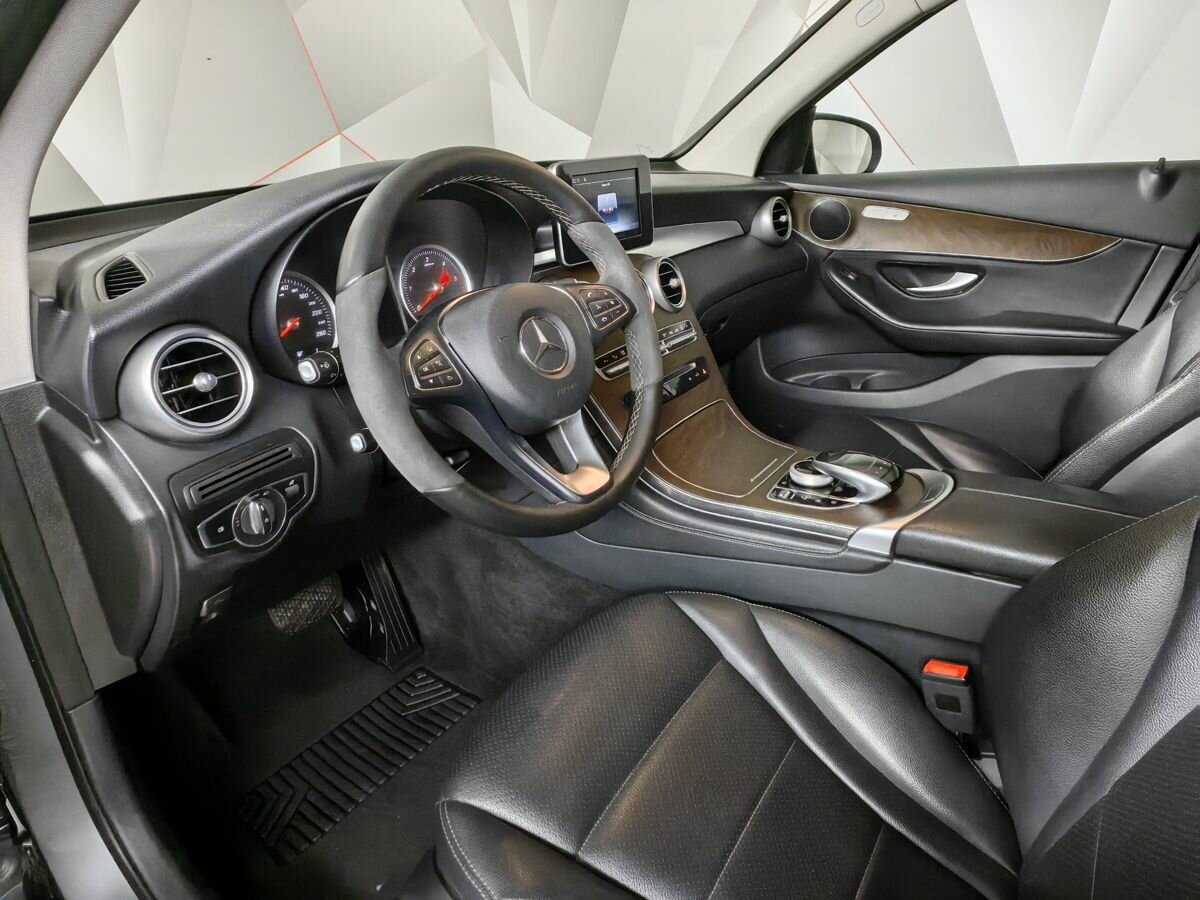 Mercedes-Benz GLC 2018 года с пробегом. Фото: #13