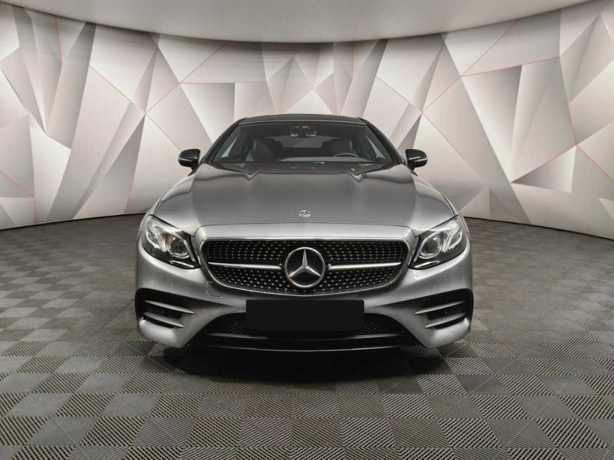 Mercedes-Benz E-Класс 2018 года с пробегом. Фото: #6