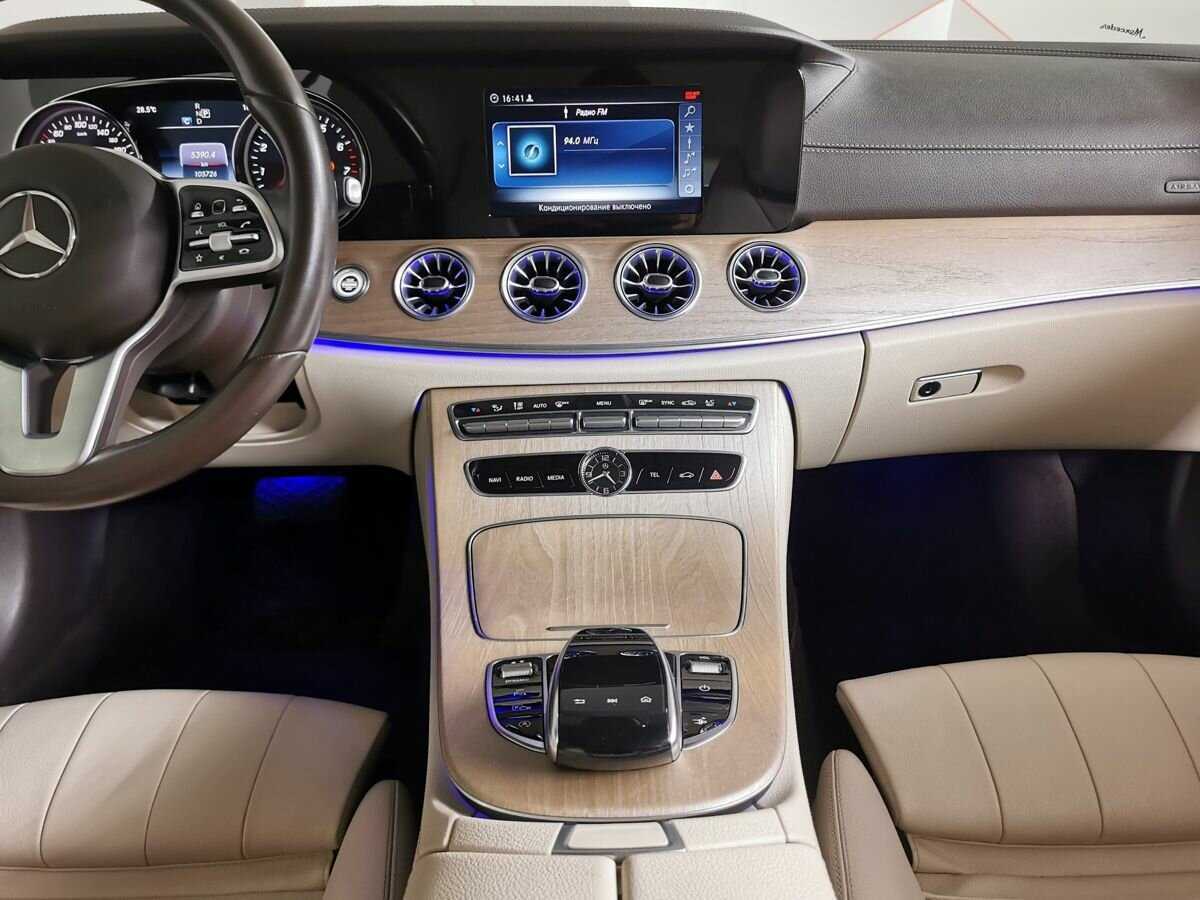 Mercedes-Benz E-Класс 2019 года с пробегом. Фото: #9