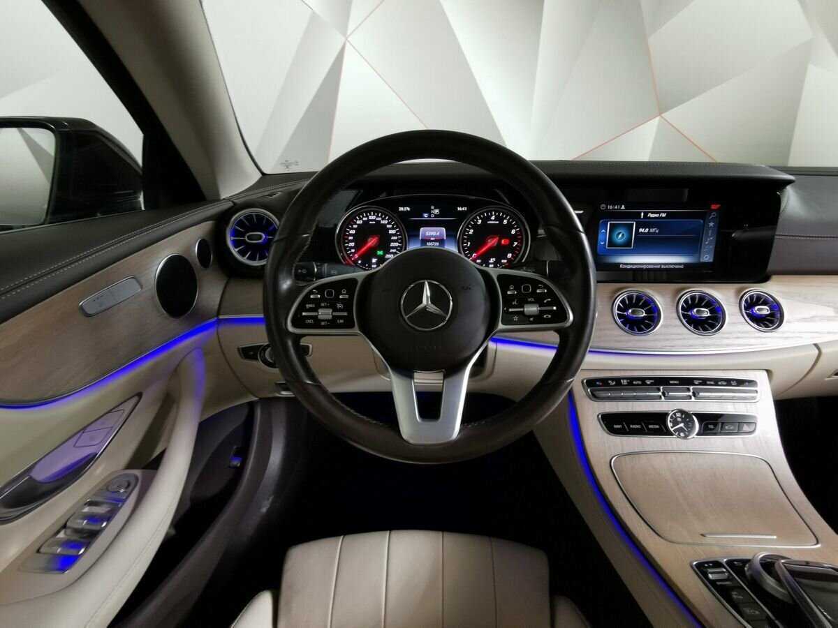 Mercedes-Benz E-Класс 2019 года с пробегом. Фото: #13